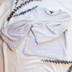 BANANA REPUBLIC Cozy Grey Trumpet Sleeve Sweater